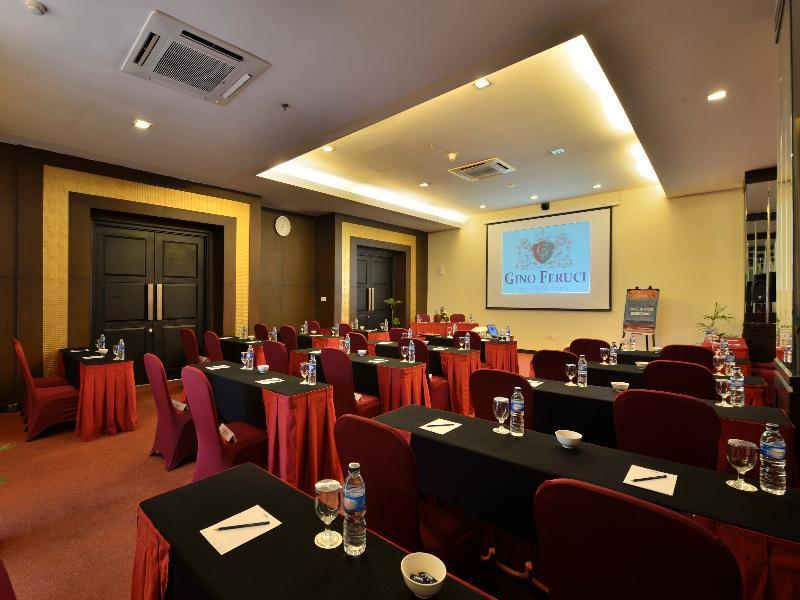 Gino Feruci Kebon Jati By Kagum Hotels Bandung Eksteriør bilde